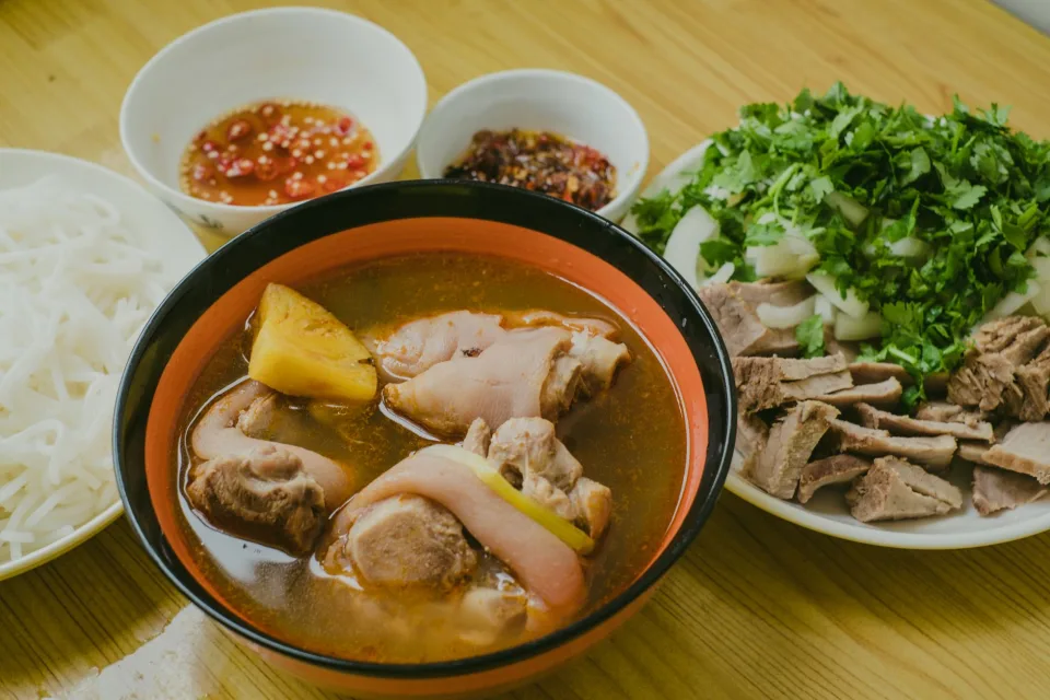 Món ăn & đồ uống của quán